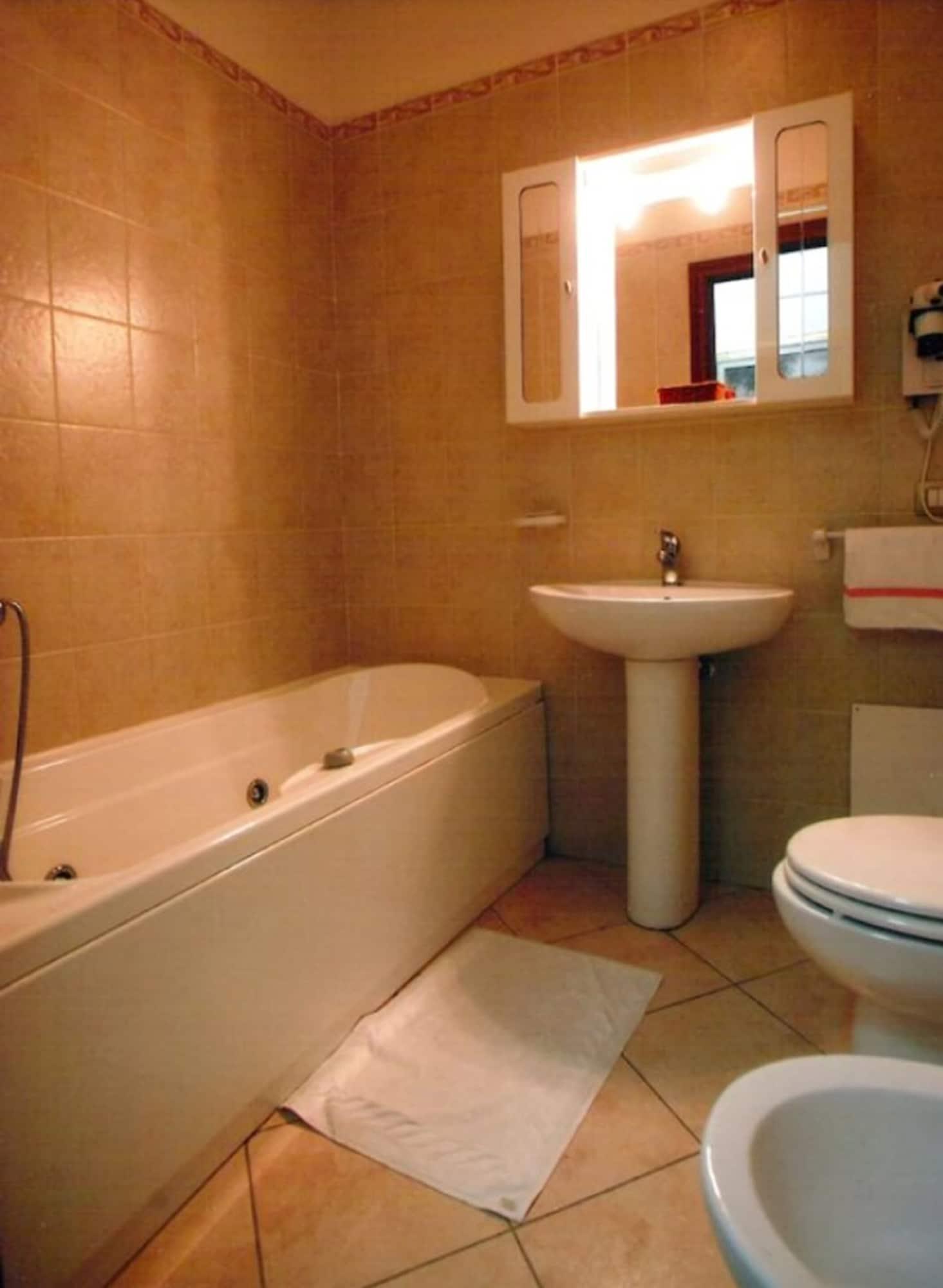 Hotel 4 Mori 3*